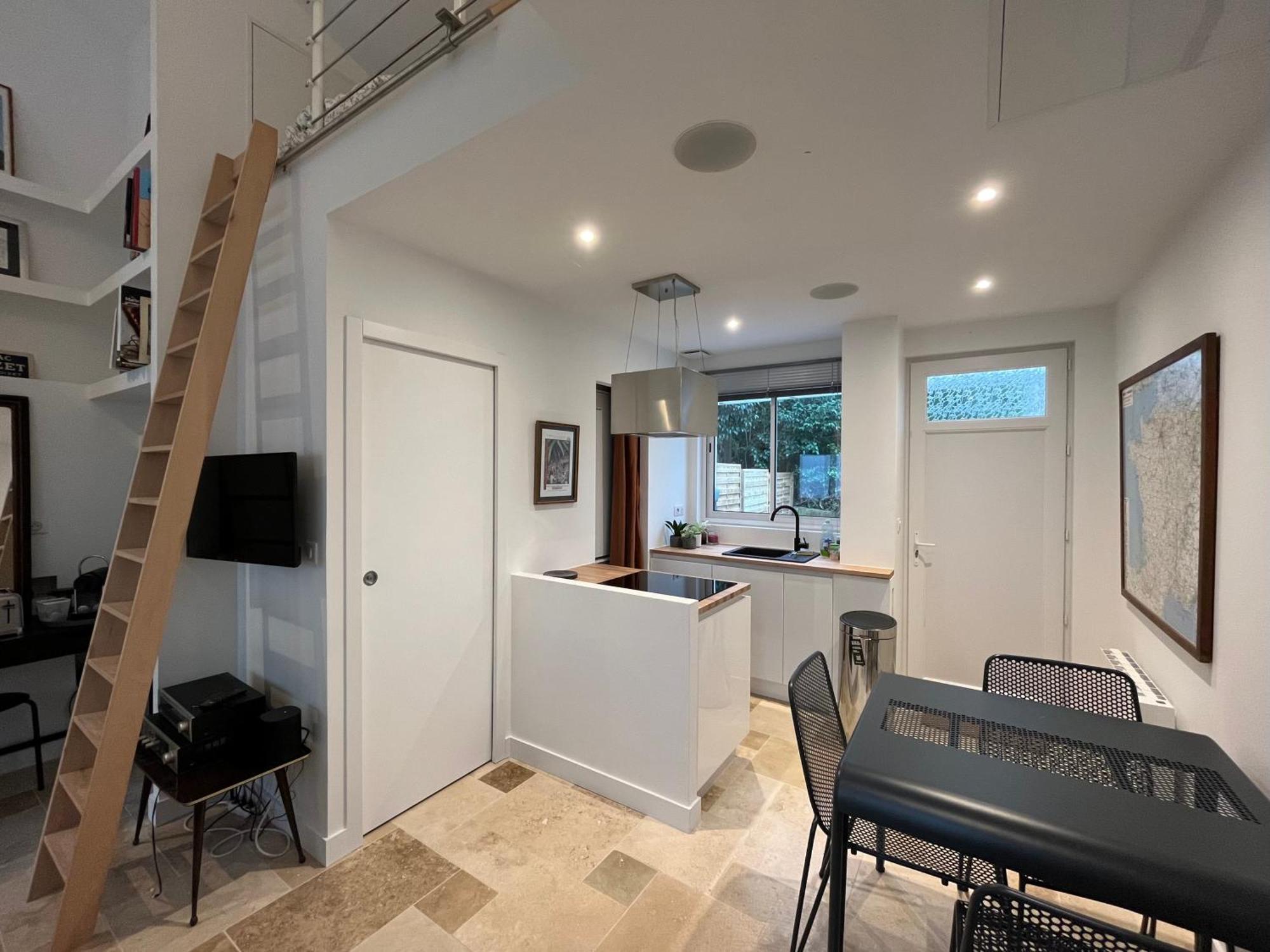 Loft Avec Terrasse Et Jardin Angoulême Exterior foto